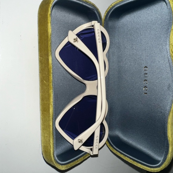 Gucci Women's Heart Sunglasses, 60mm - Picture 2 of 2